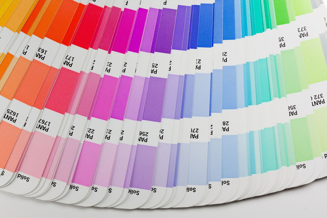 Farbe Streichen RAL Pantone Farbfächer