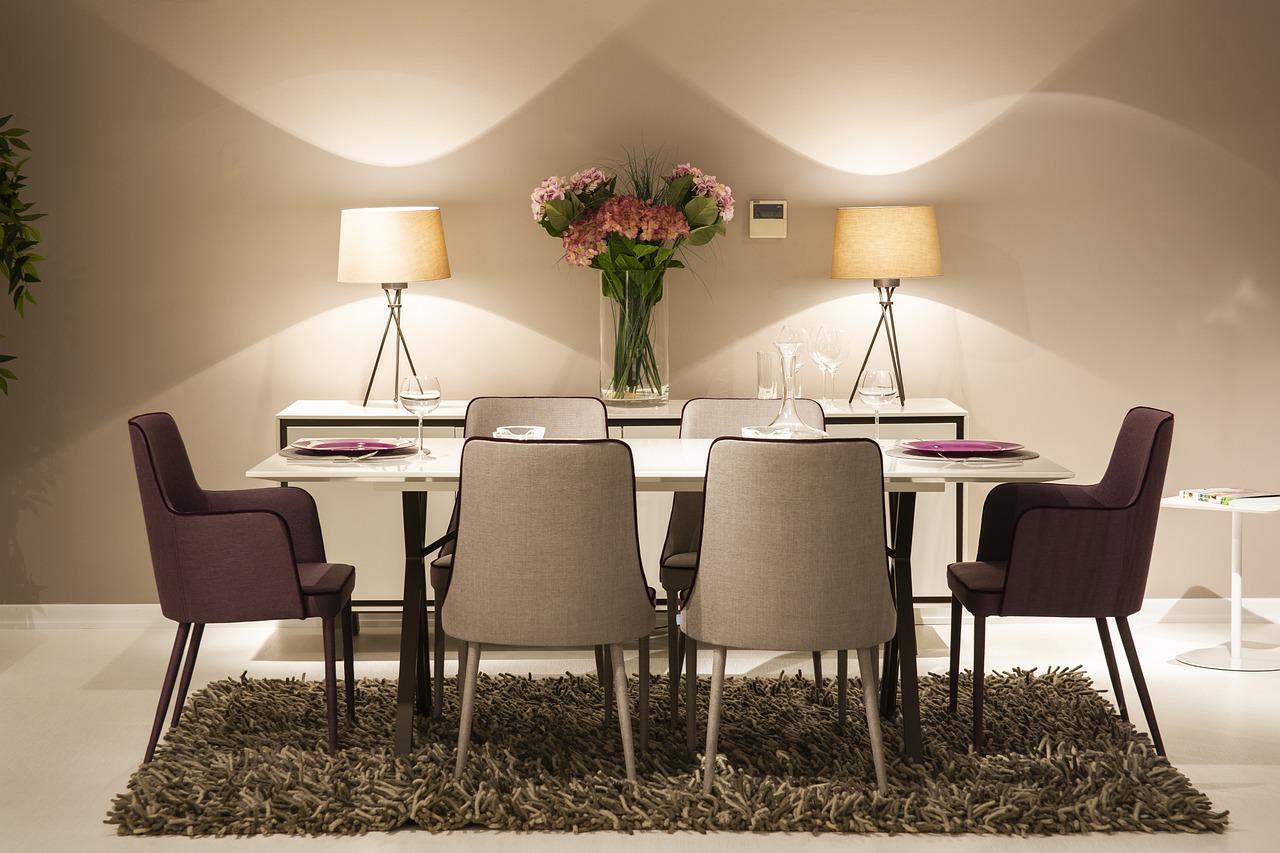 Esstisch Teppich Stühle